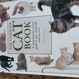 The ultimate cat book. Alan edwards author. Like new